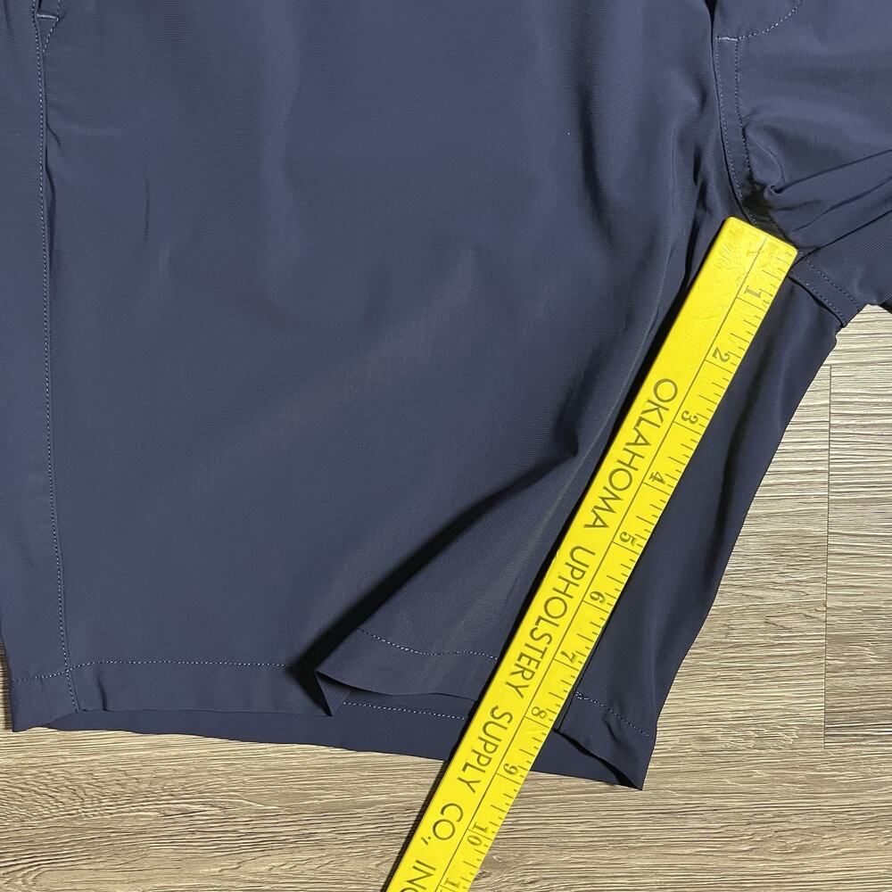 Greyson Montauk Performance Shorts Men's 34 Maltese Blue 8" Stretch Golf EUC - Picture 9 of 10
